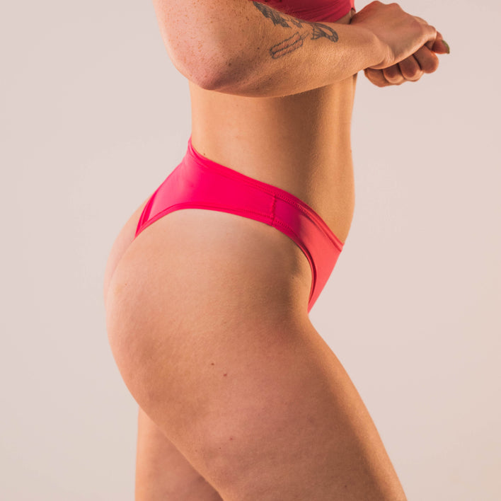 Taille Haute Cheeky Ultra Smooth