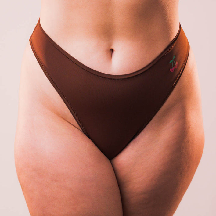Taille Haute Cheeky Ultra Smooth