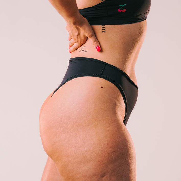 Taille Haute Cheeky Ultra Smooth