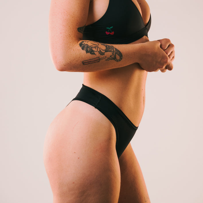 Taille Haute Cheeky Ultra Smooth