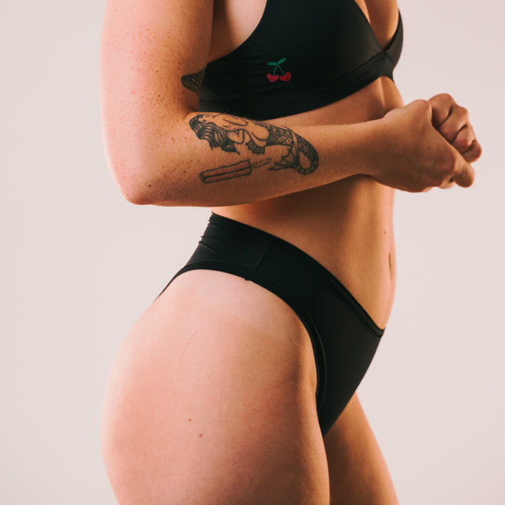 Taille Haute Cheeky Ultra Smooth